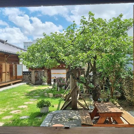 Hanok Gotaek Goeul Jeonju Exterior photo