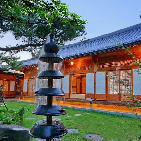 Hanok Gotaek Goeul Jeonju Exterior photo