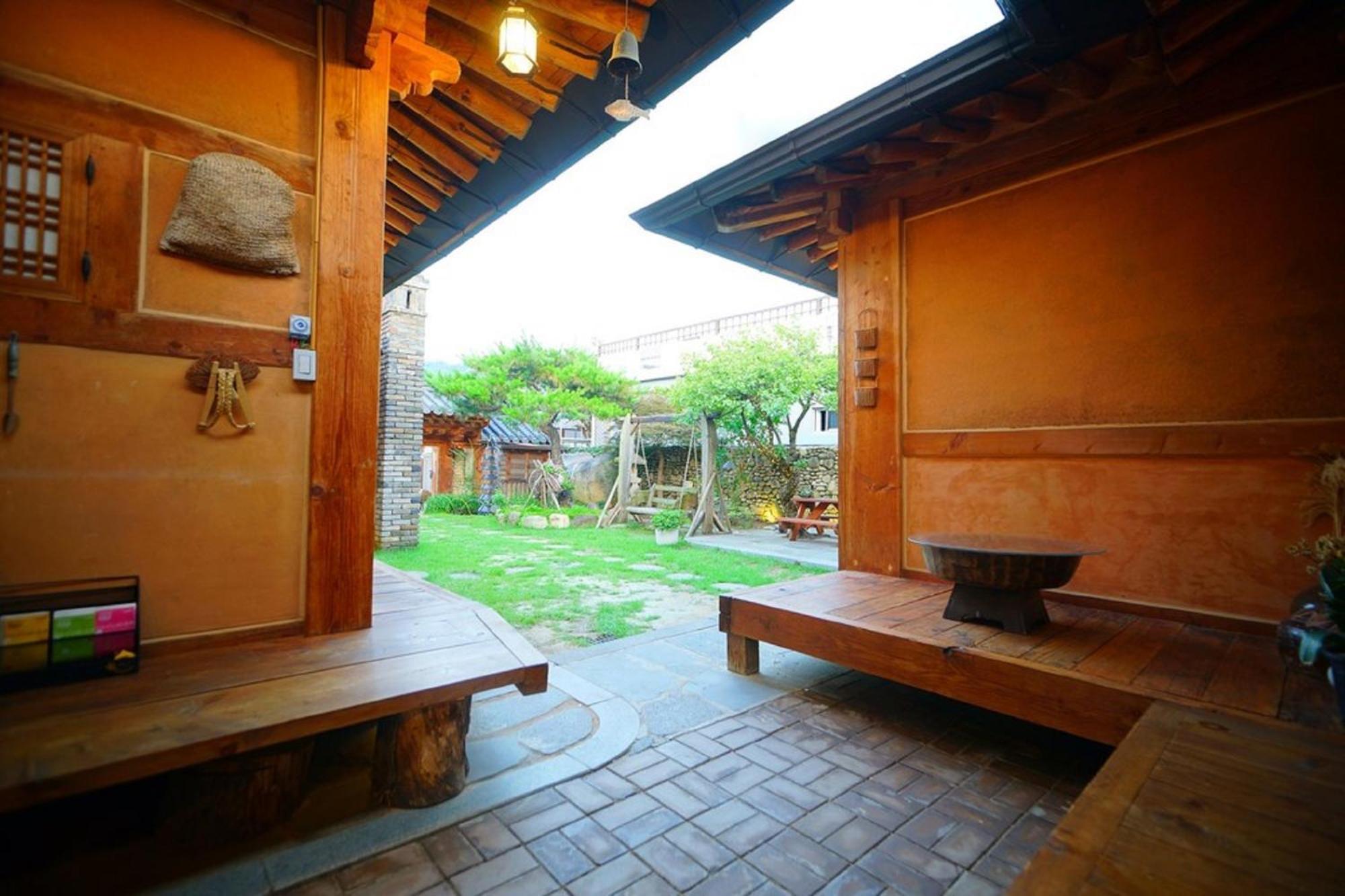 Hanok Gotaek Goeul Jeonju Exterior photo
