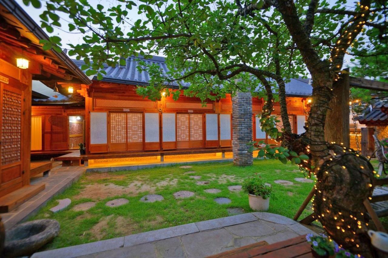 Hanok Gotaek Goeul Jeonju Exterior photo
